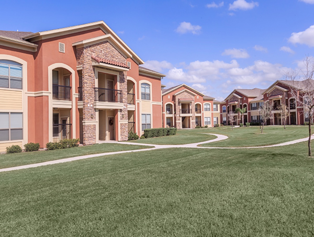 Villas at Penitas Apartments